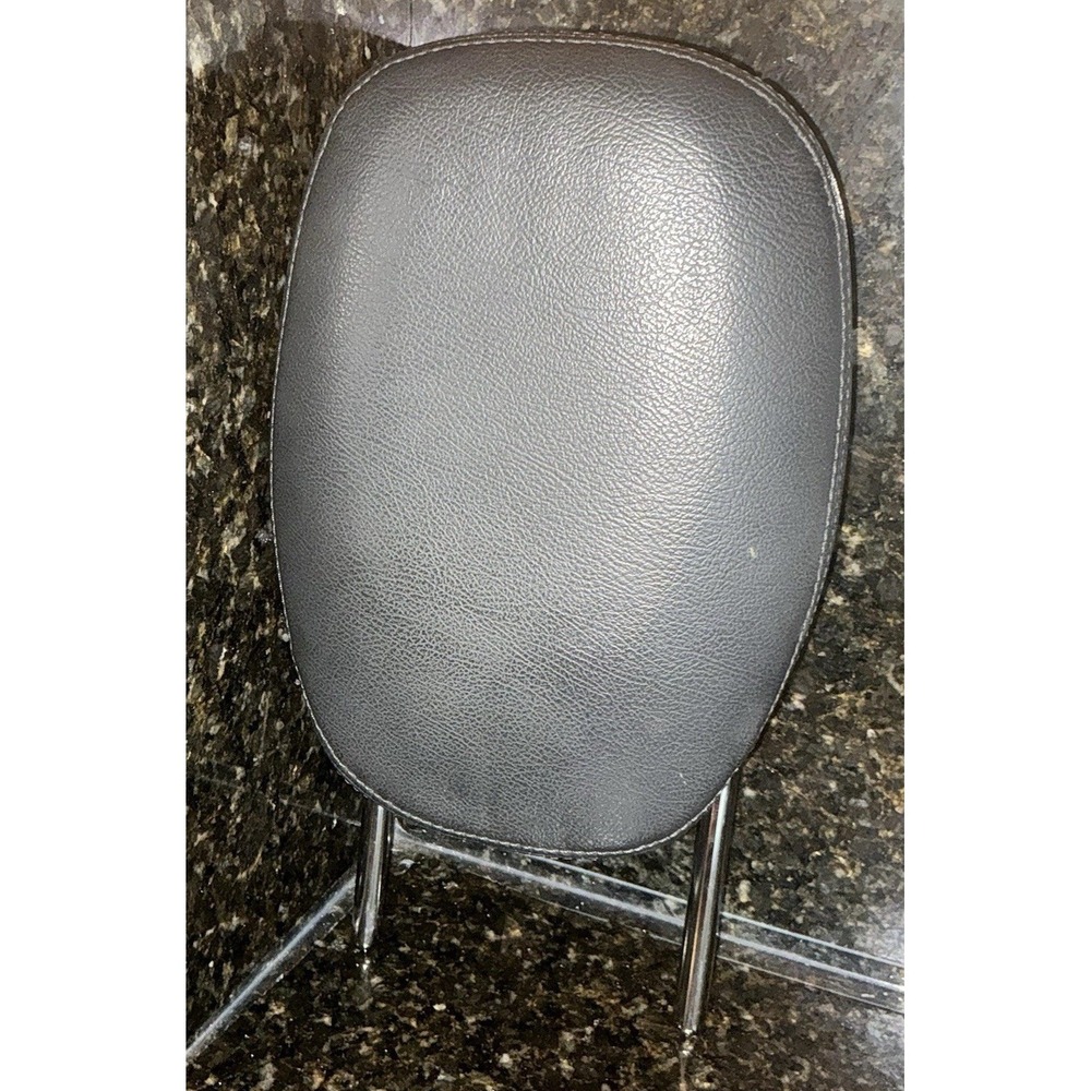 10-15 Chevy Camaro Coupe Front Seat Headrest Left or Right Sideโ Black Leather